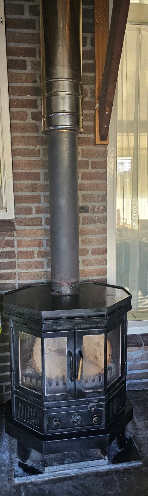 Kachel met dubbelwandige RVS pijp en toebehoren, Ophalen, Gebruikt, Vrijstaande haard, Houthaard