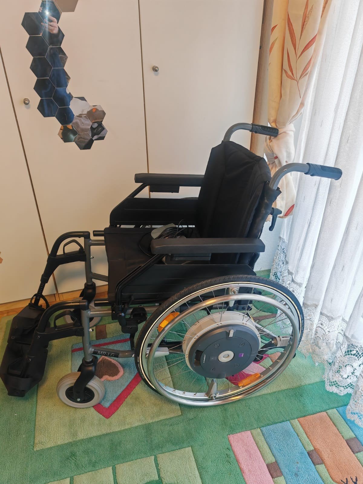 Alber E-Motion M15 elektrische rolstoel, Ophalen, Inklapbaar, Zo goed als nieuw, Elektrische rolstoel