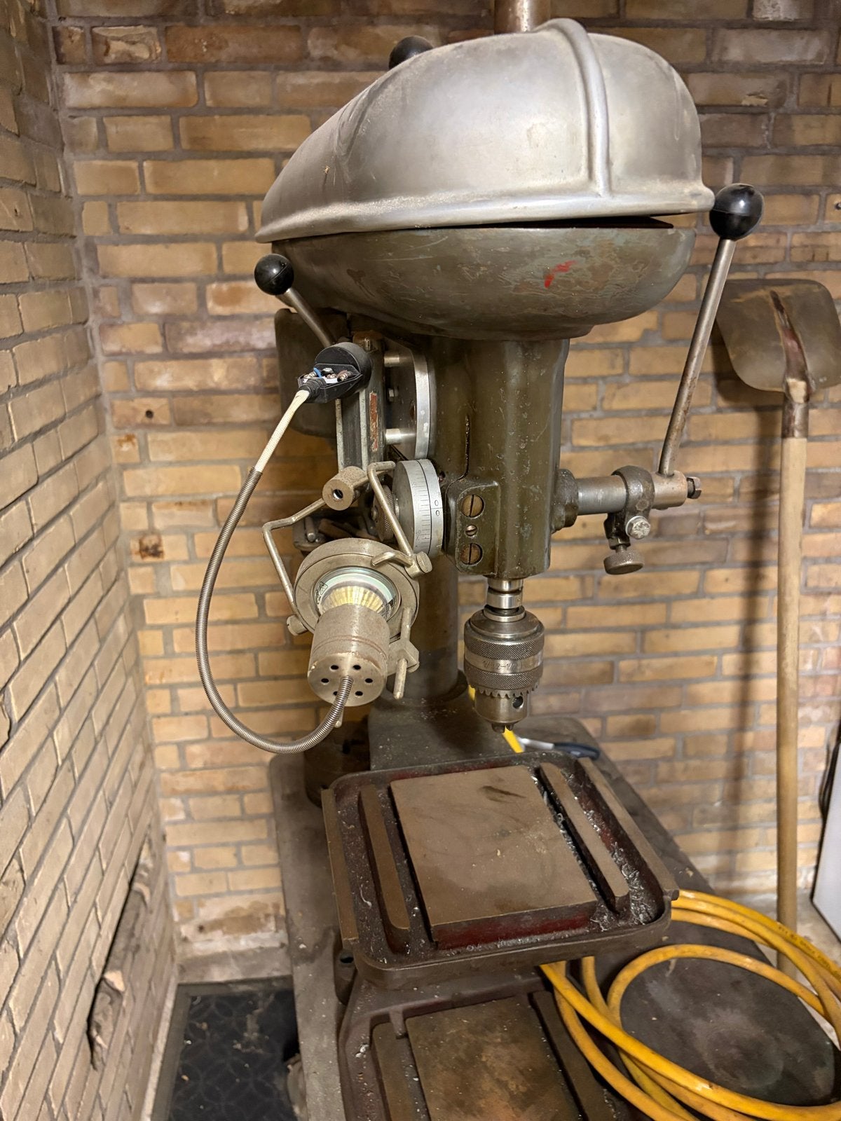 Kolomboormachine Flott TB 10 - AEG Motor, Ophalen, Gebruikt, Minder dan 400 watt, Kolomboormachine