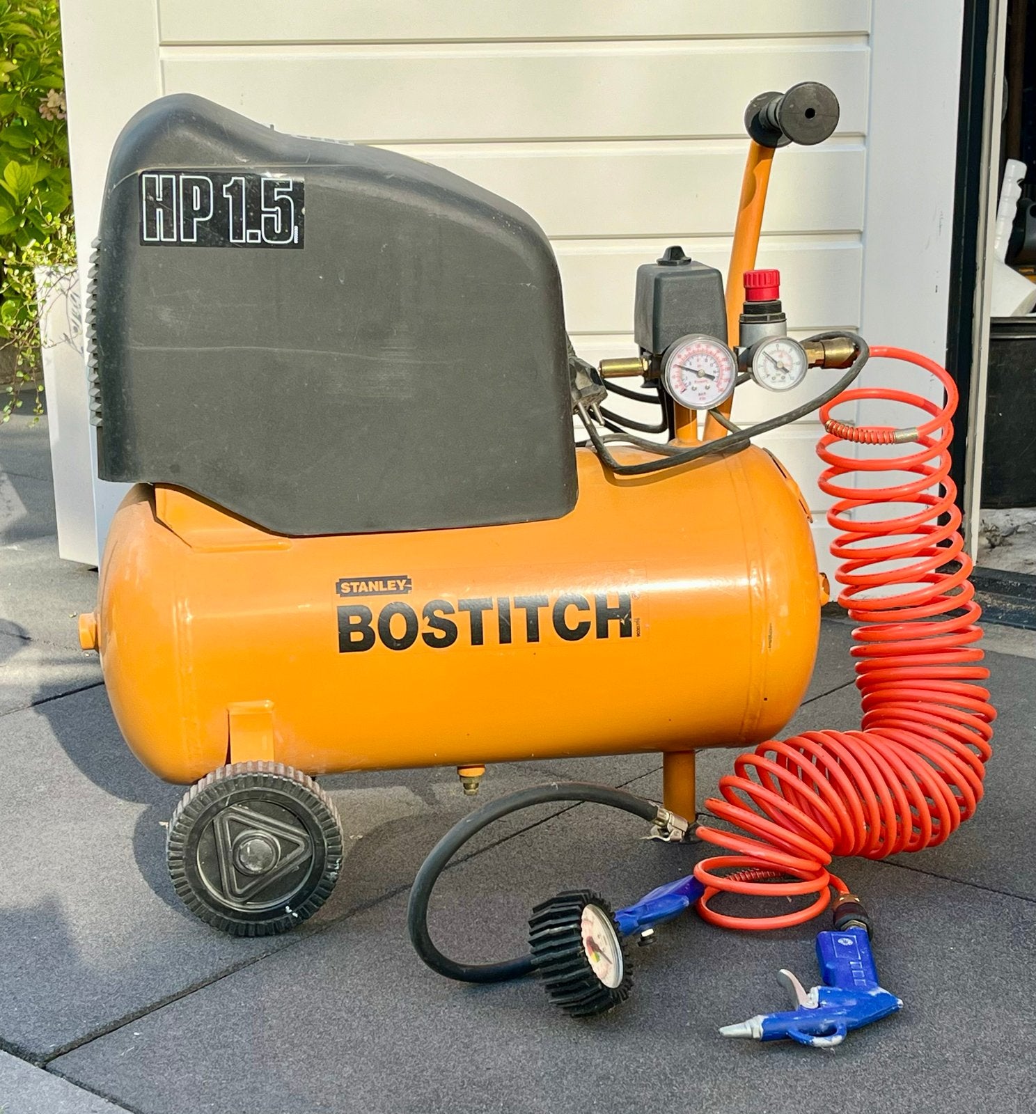 Stanley Bostitch Compressor HP 1.5 - Goed Werkende Staat, Ophalen, Gebruikt, 10 bar of meer, 25 tot 100 liter