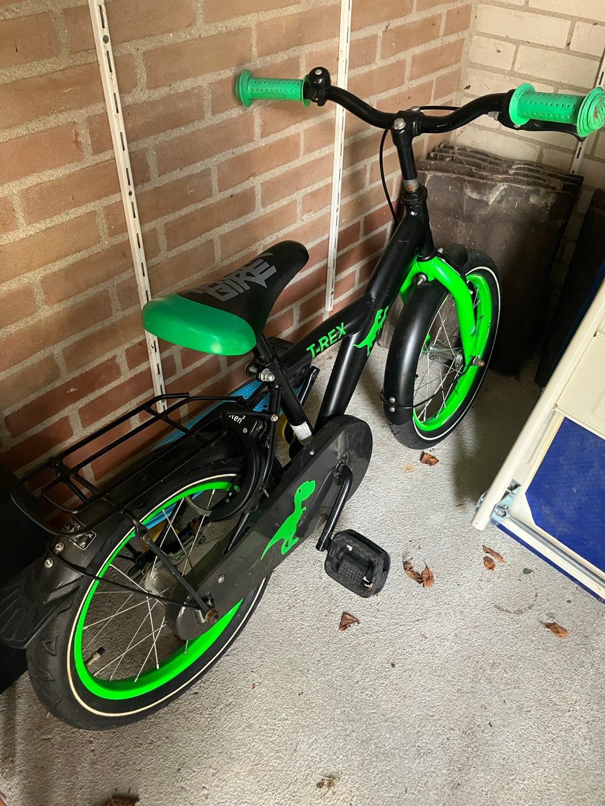 Kinderfiets 16 inch - T-REX Bike, Fietsen en Brommers, Fietsen | Kinderfietsjes, Ophalen, Gebruikt, Terugtraprem, 16 tot 20 inch