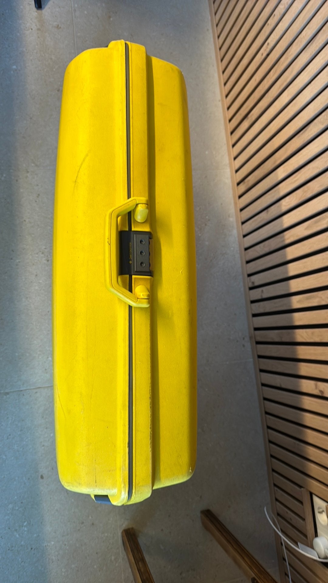 Oerdegelijke Samsonite koffer, Ophalen, Gebruikt, Hard kunststof, Slot