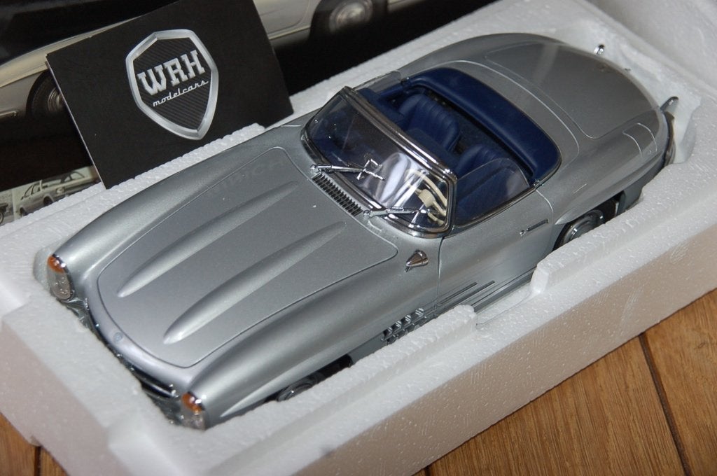 1:18 MERCEDES 300 SL ROADSTER silver Minichamps WRH, Verzenden, Zo goed als nieuw, Auto, MiniChamps