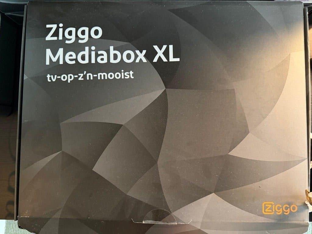 Mediabox XL Ziggo, Ophalen of Verzenden, Zo goed als nieuw, Decoder