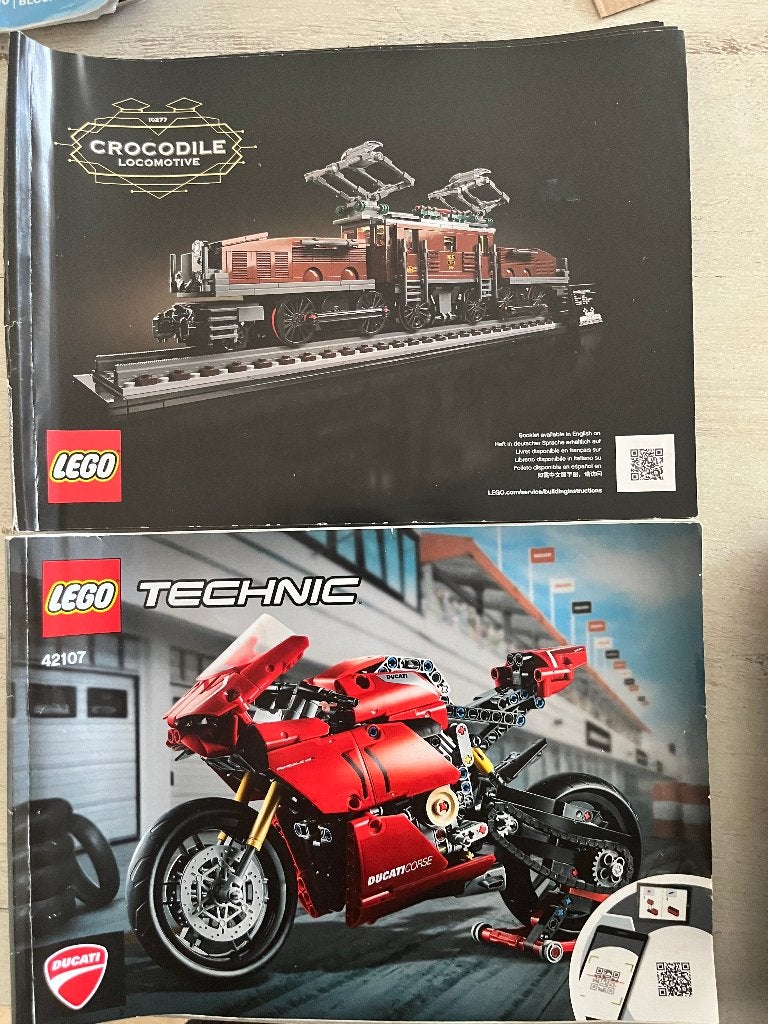 Foto 4 van Diverse bouwmodellen (o.a. LEGO) - Gebouwd