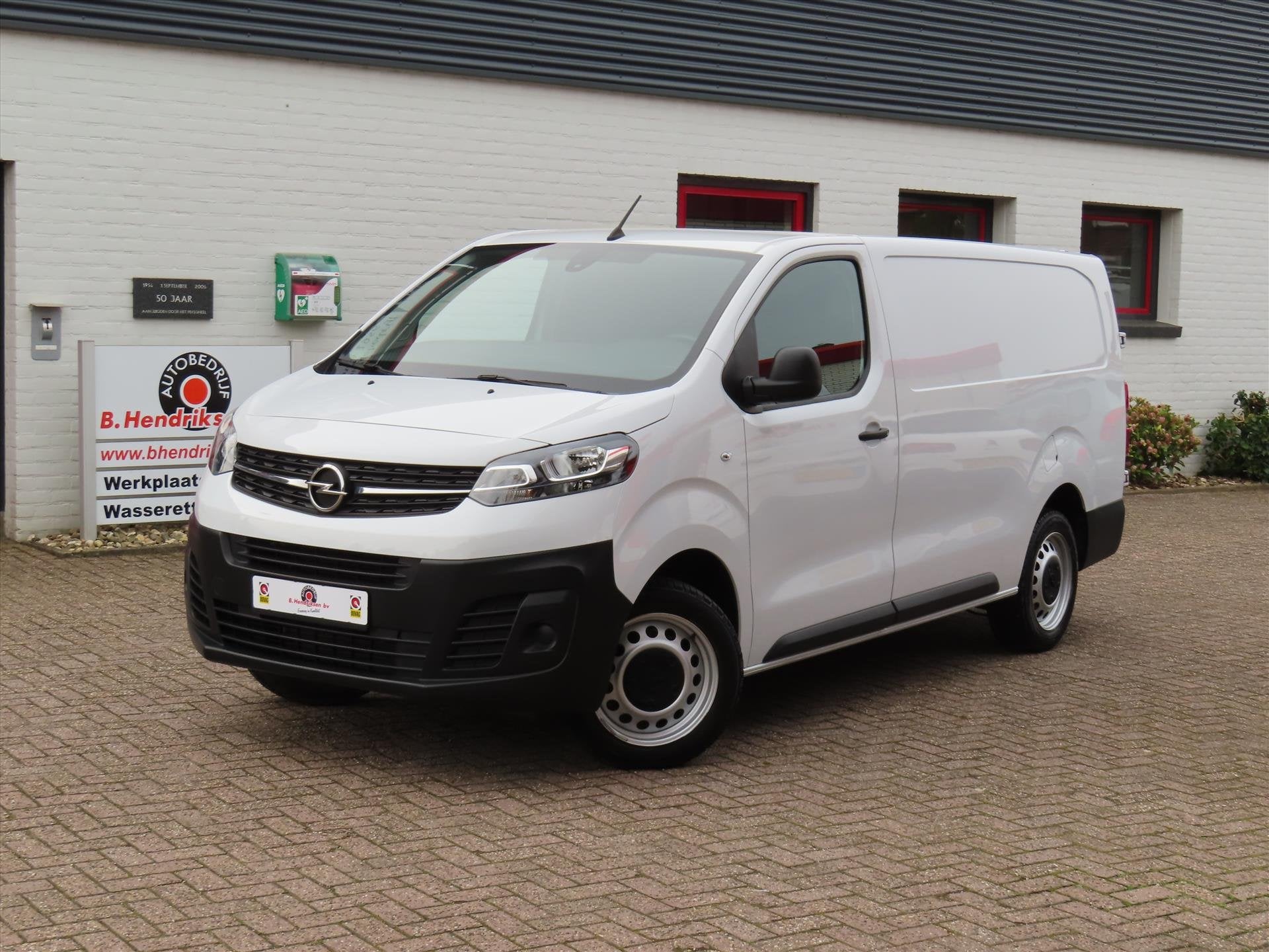 OPEL Vivaro GB 2.0 Diesel 145pk L3/ Apple Carplay/ Airco/ Vl, Stof, Gebruikt, 4 cilinders, 2500 kg