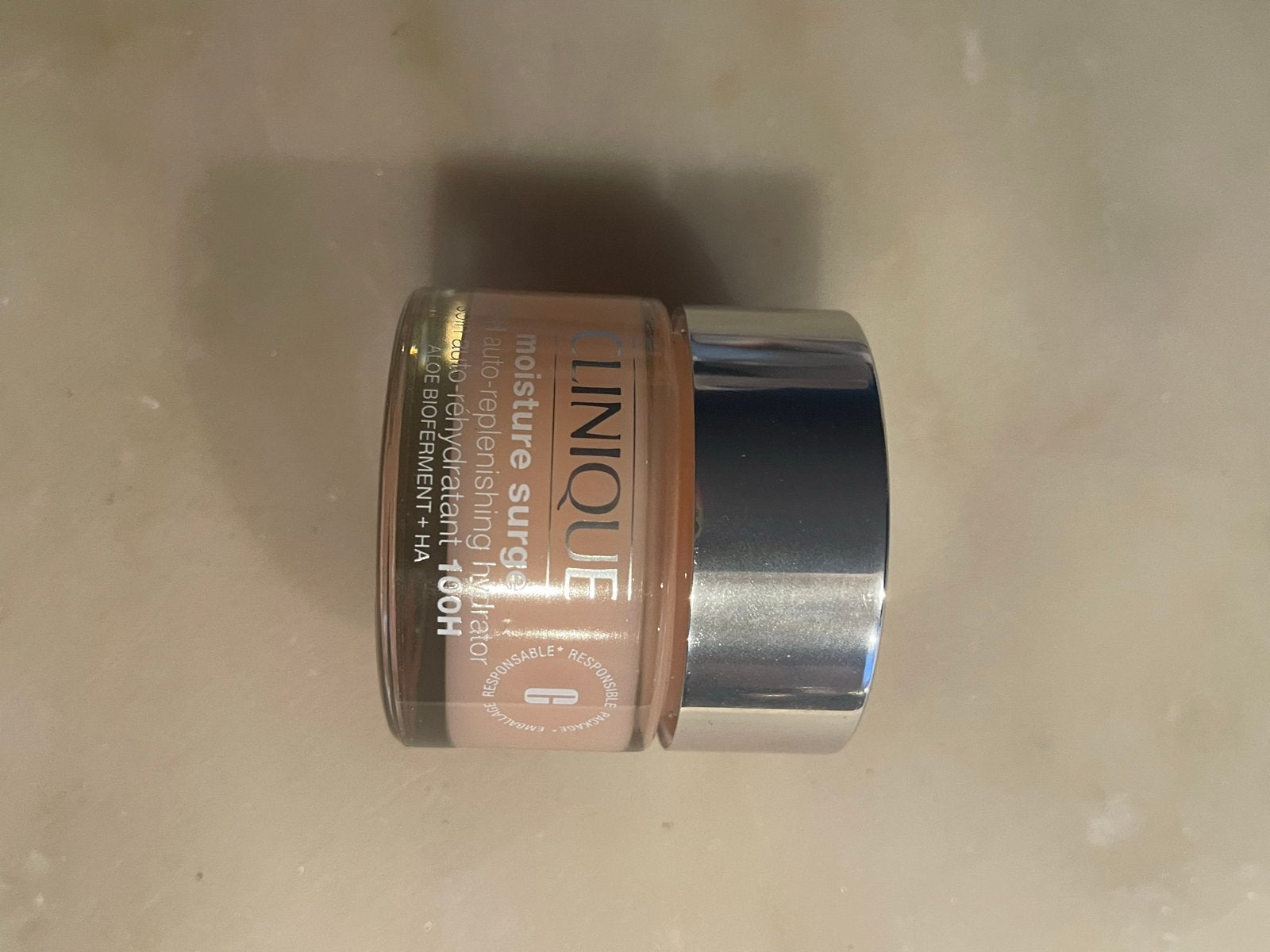Clinique Moisture Surge 100H Auto-Replenishing Hydrator, Ophalen of Verzenden, Zo goed als nieuw, Gehele gezicht, Verzorging