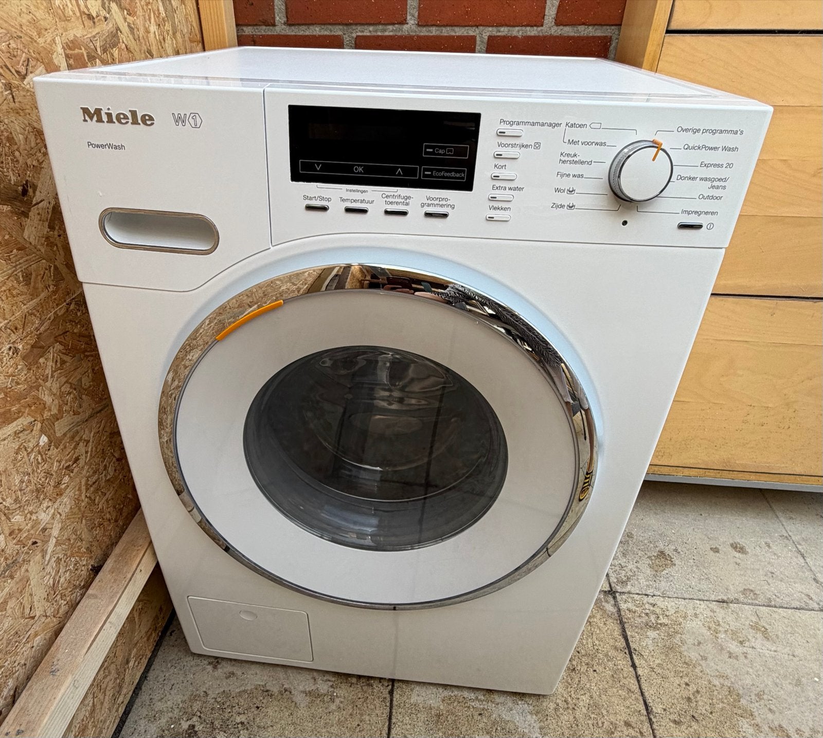 Miele W1 PowerWash WMF120 Wasmachine - Zo goed als nieuw, Ophalen, 8 tot 10 kg, Voorlader, 85 tot 90 cm