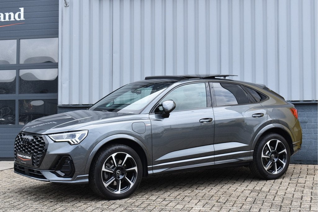 Audi Q3 Sportback 45 TFSI e S-Line 245 Pk Pano Navi Sfeer Le, Gebruikt, Zwart, Leder en Stof, 245 pk