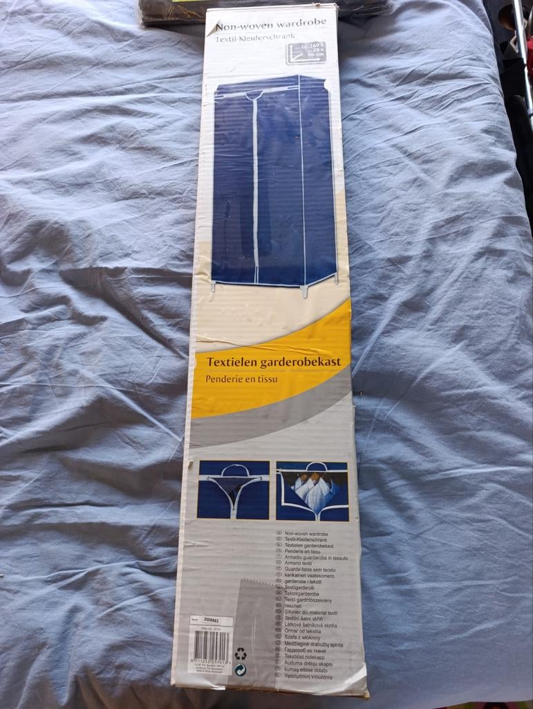 Kast van textiel, Ophalen, Nieuw