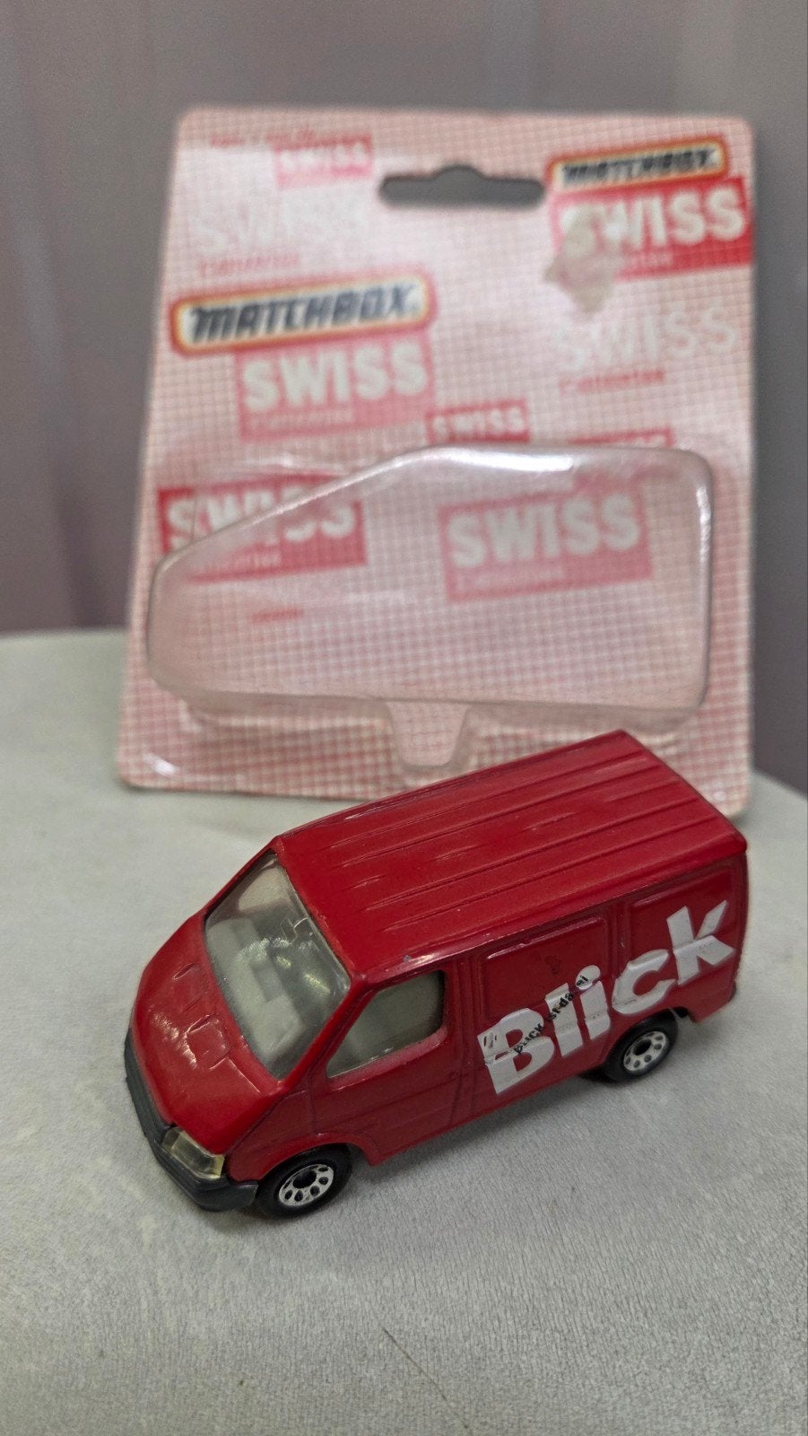 Matchbox Ford Transit "Blick" (1986) - Swiss Collection, Ophalen of Verzenden, Zo goed als nieuw, Auto