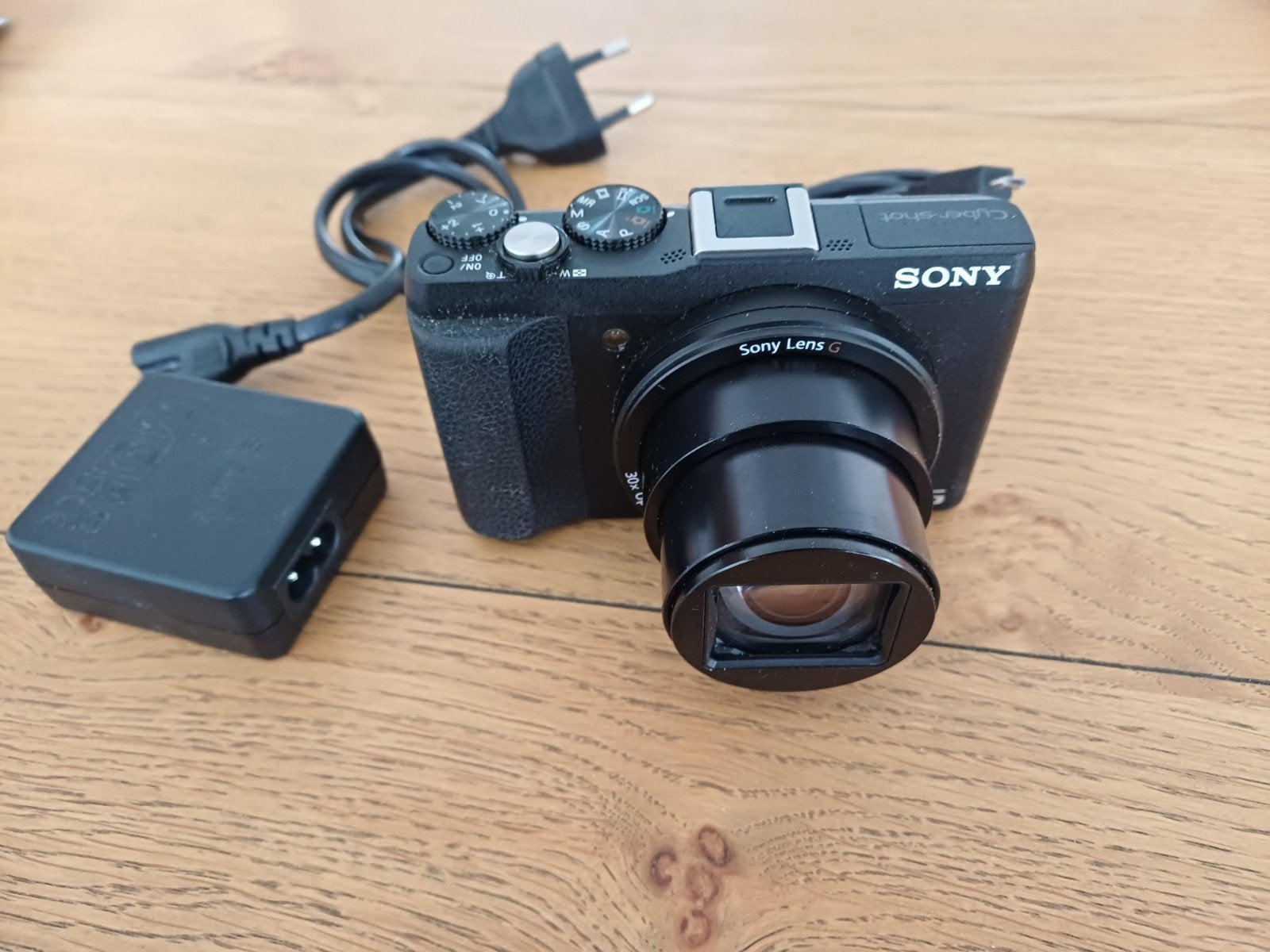 Sony DSC-HX60V Compactcamera met 30x optische zoom, Ophalen, Gebruikt, Compactcamera, Beeldstabilisatie