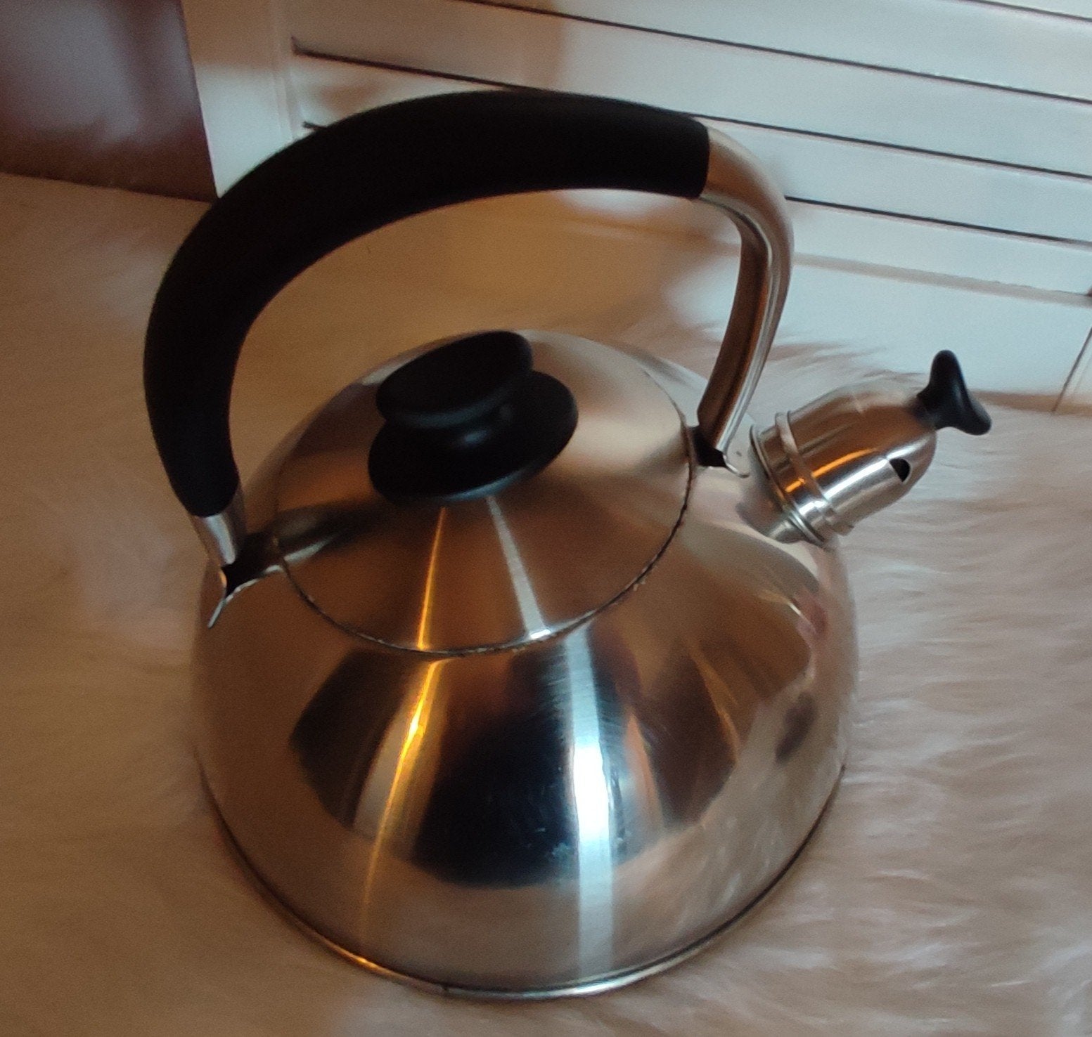 Habonne fluitketel - Goed werkend, Theepot/fluitketel, Gebruikt, Verzenden, Zilver