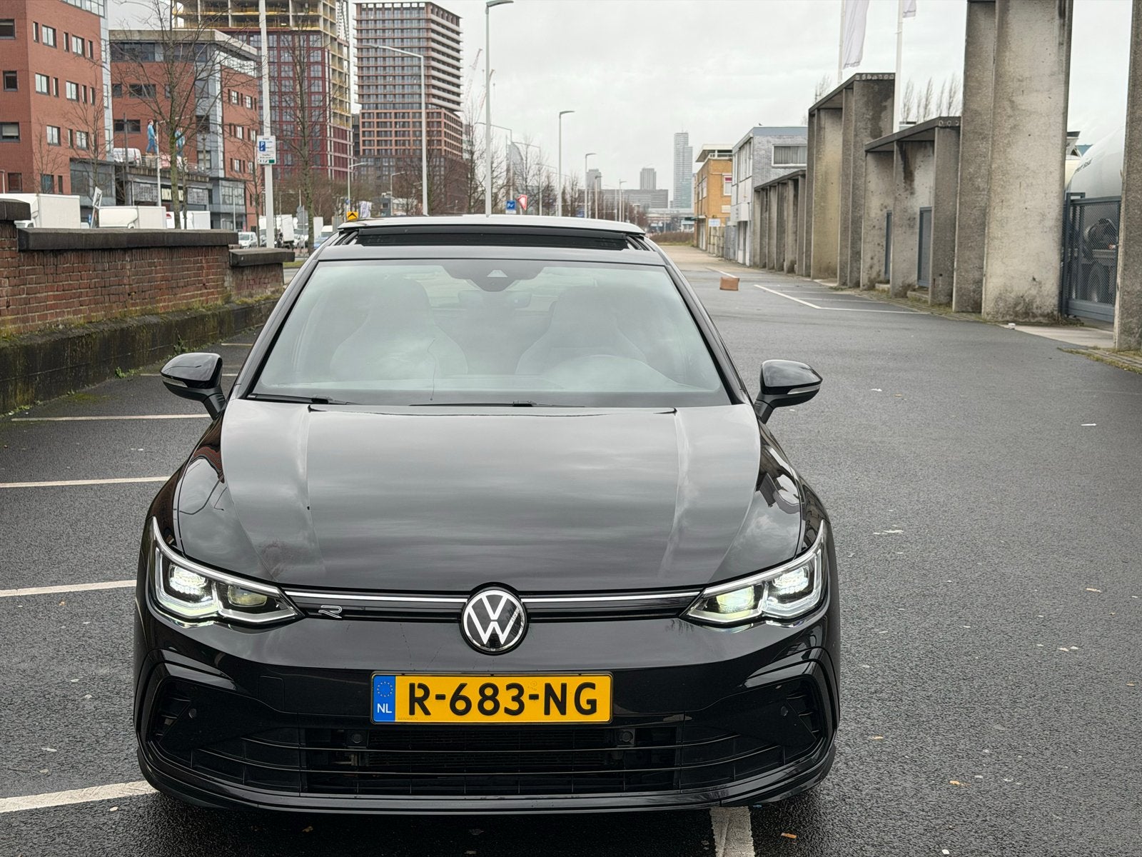 Volkswagen Golf 1.5 Etsi 150pk 7-DSG 2021 Zwart, 1498 cc, 680 kg, 4 cilinders, Zwart