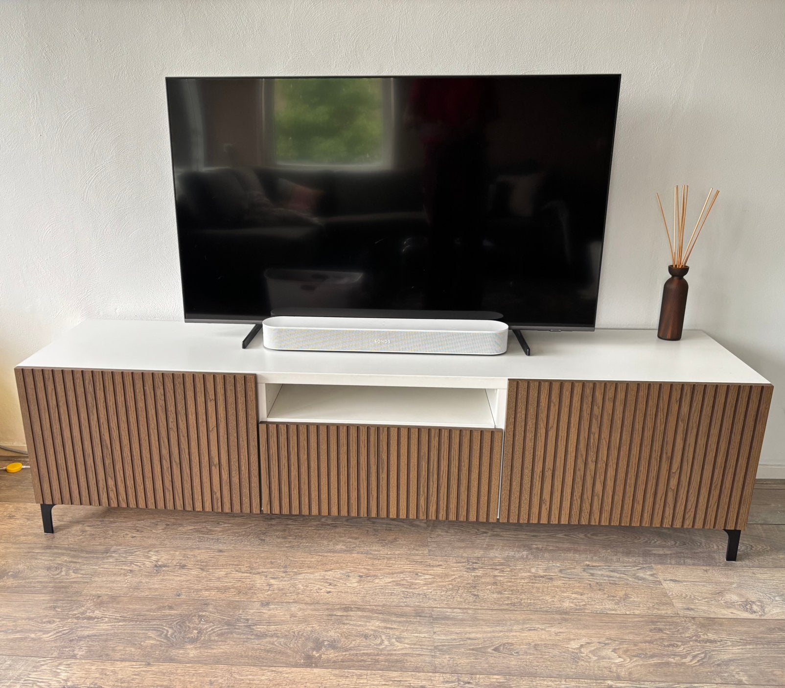 TV meubel Besta Ikea 180x42x39, Huis en Inrichting, Kasten | Televisiemeubels, Ophalen, Gebruikt, 150 tot 200 cm, Minder dan 100 cm
