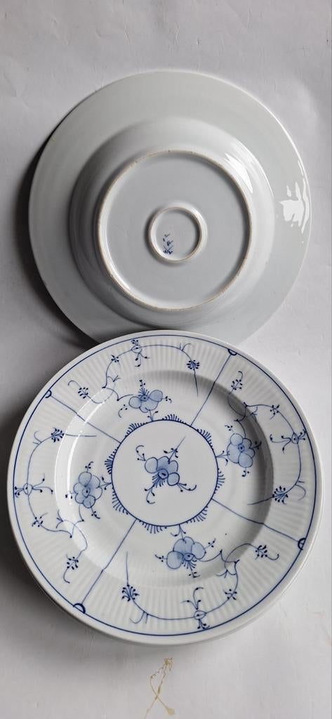 Friedrich Christian Greiner & Sohne, strawflower, Antiek en Kunst, Antiek | Servies los, Ophalen of Verzenden