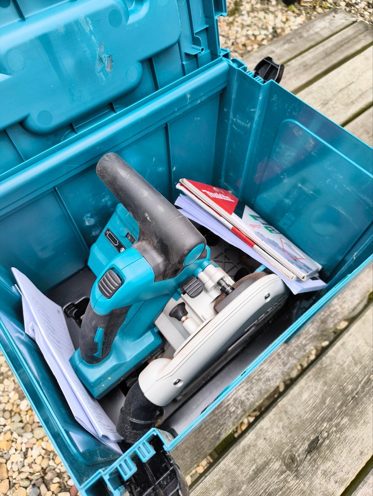 Makita DSP600ZJ Accu Invalzaag, Gebruikt, Invalzaag, 600 tot 1200 watt, Ophalen of Verzenden