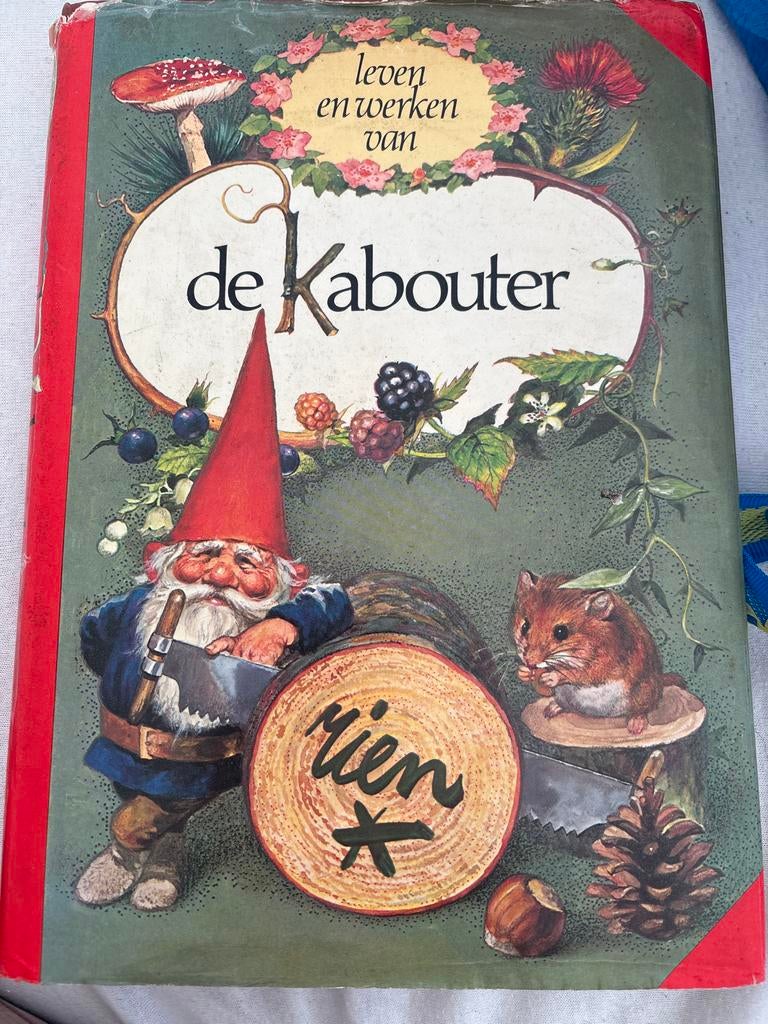 Het Leven en Werken van de Kabouter - Rien Poortvliet, Ophalen of Verzenden, Gelezen