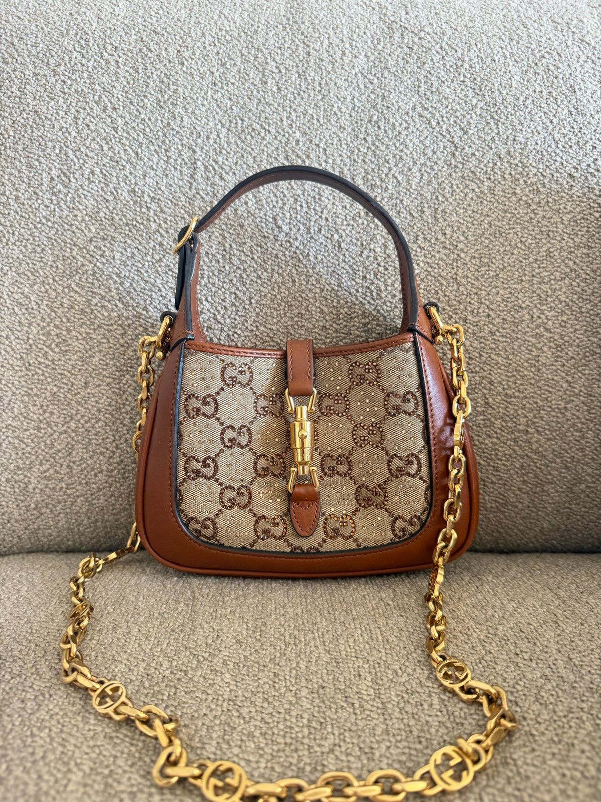 Gucci Jackie 1961 Chain Crystal GG Canvas Mini Hobo Tas, Ophalen, Zo goed als nieuw, Bruin, Schoudertasje