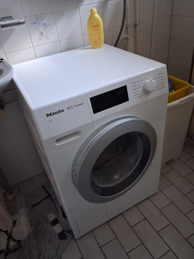 Foto 3 van Miele W1 Classic Wasmachine - Zo goed als nieuw