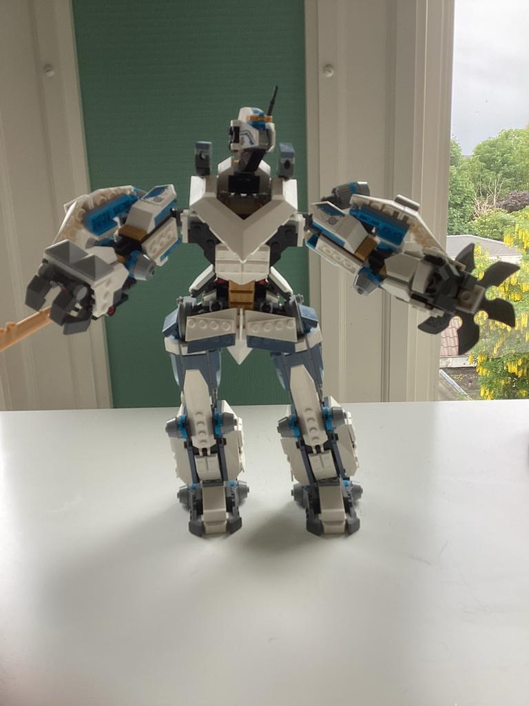 Lego Ninjago Zane's Titan Mech (71738), Verzamelen, Transformers, G1, Ophalen of Verzenden, Zo goed als nieuw