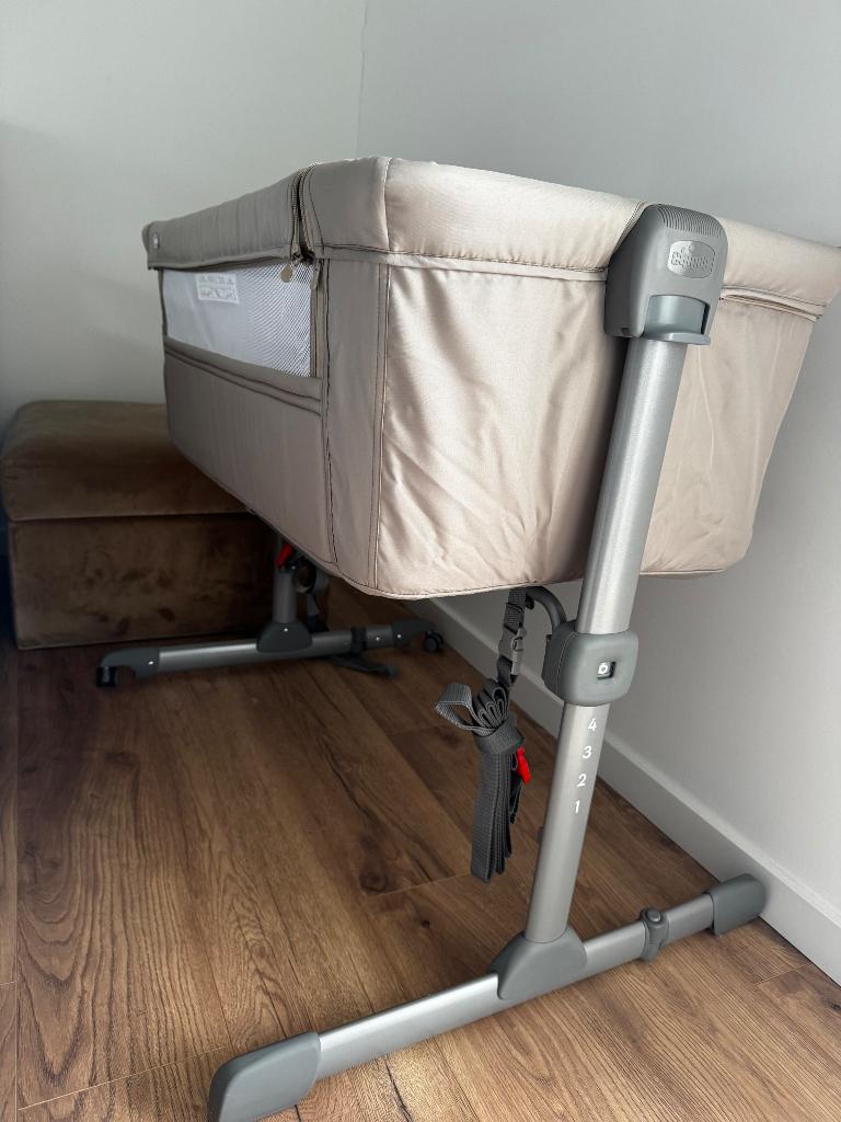Co-sleeper Chicco next 2me, Ophalen, Zo goed als nieuw, Wieg