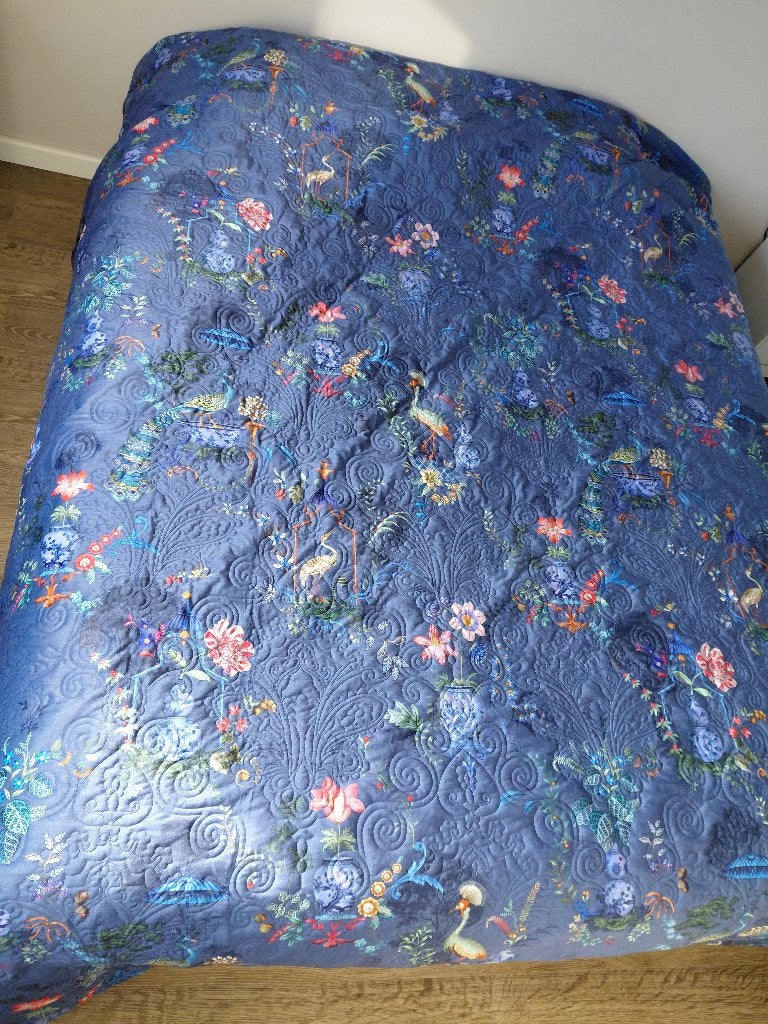 Pip studio sprei quilt 'Chinese porcelain', Huis en Inrichting, Slaapkamer | Beddengoed, Pip Studio, Blauw, Overige materialen