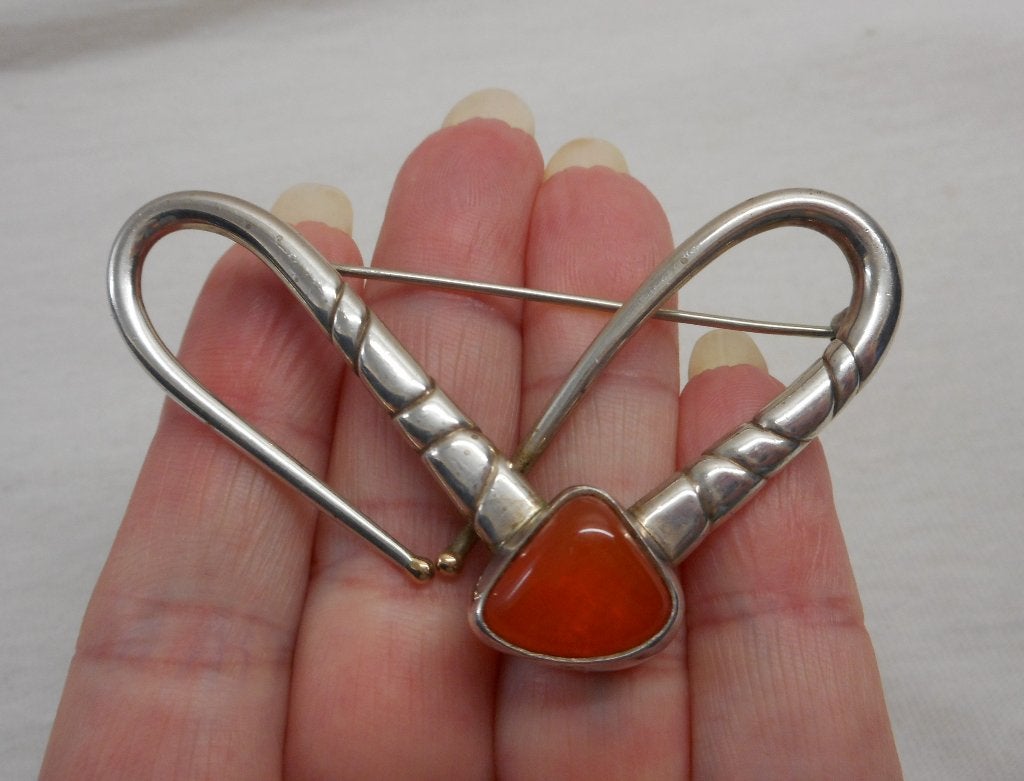 Zilveren modernist broche met goud en rode steen nr.2026, 4 tot 7 cm, Verzenden, Zo goed als nieuw, Zilver