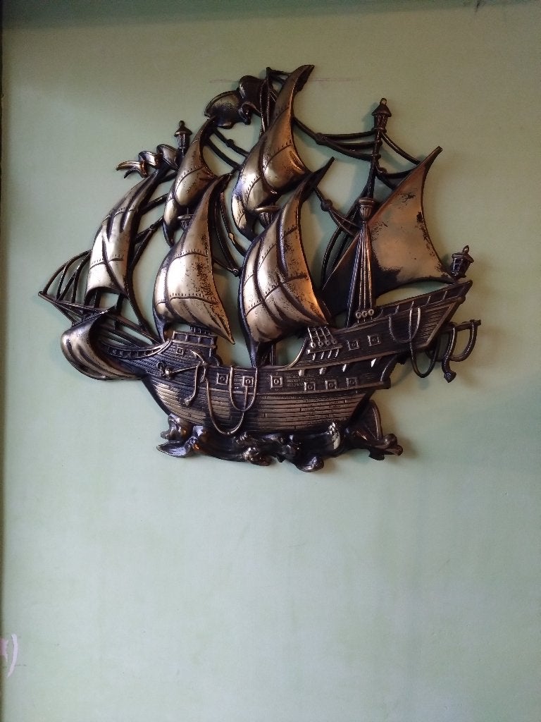 Goudkleurig Metalen Schip Wanddecoratie Japan Piratenschip, Ophalen, Metaal, Wandsculptuur, 66 cm