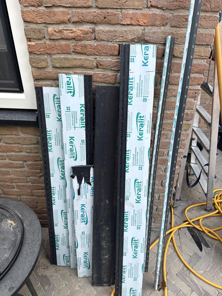 Keralit gevelpanelen en profielen, Ophalen, Gebruikt, Overige materialen, Minder dan 20 mm