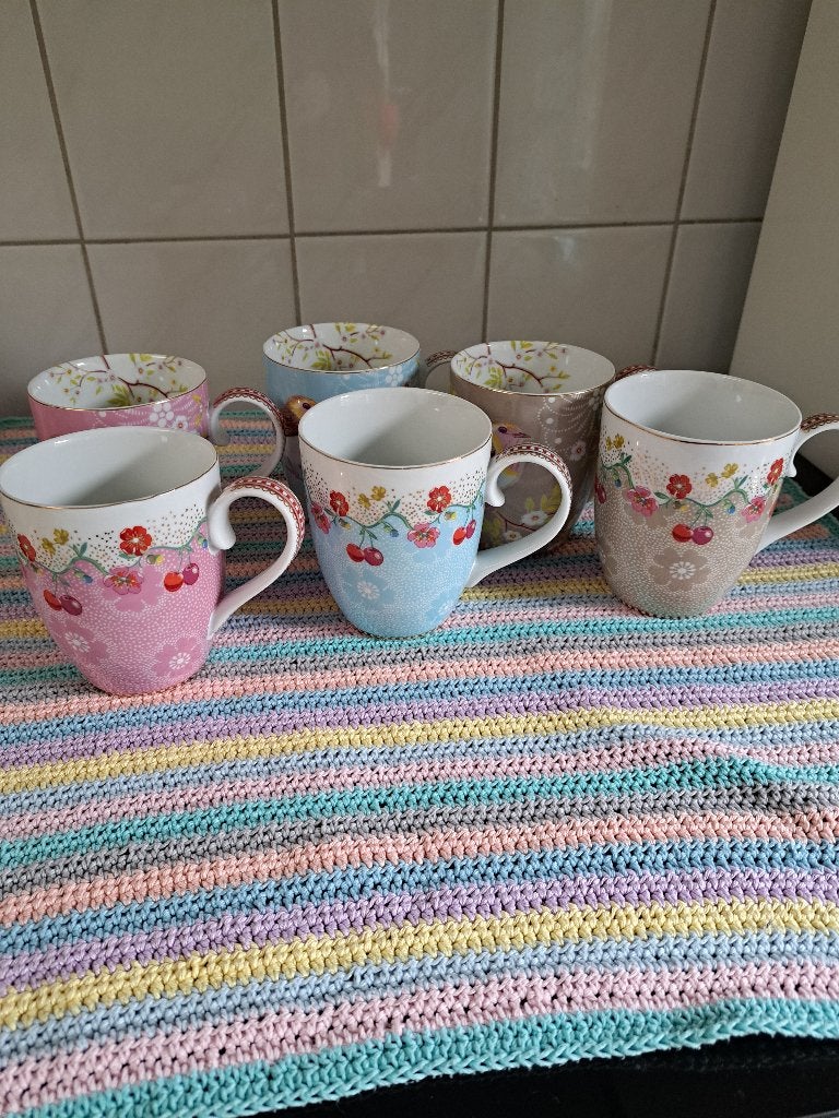 6 zgan pip studio bekers, Pip Studio, Ophalen of Verzenden, Zo goed als nieuw, Overige stijlen