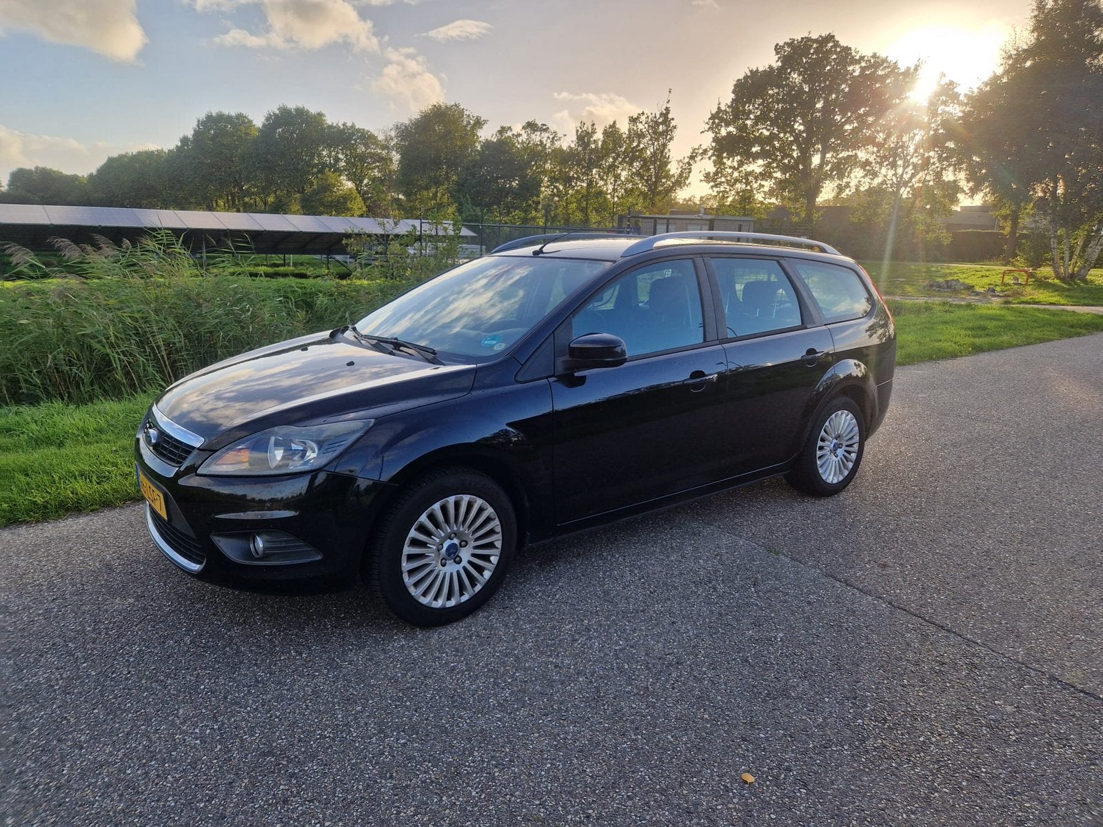 Ford Focus 1.8 92KW Wagon 2010 Zwart, Auto's, 125 pk, 4 cilinders, Zwart, Particulier
