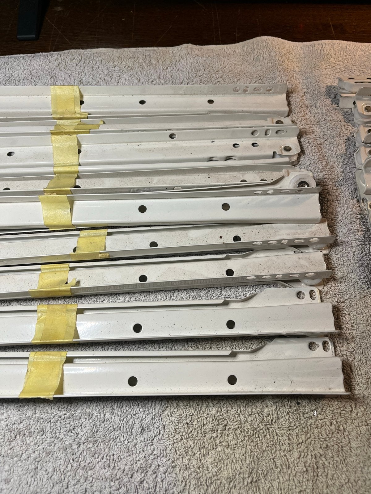 18x Half deels Lade Geleiders 35cm 15kg, Ophalen of Verzenden, Gebruikt