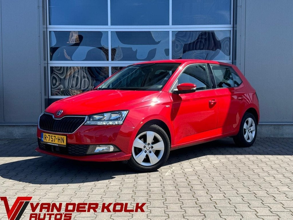Skoda Fabia 1.0 Business Edition | Carplay | Cruise | Stoelv, Gebruikt, Euro 6, 540 kg, 49 €/maand