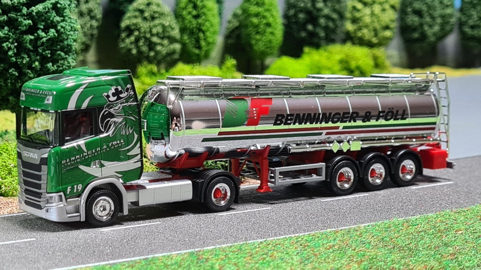 247 Herpa 1:87 Benninger & Föll Scania S HL tanktrailer, Hobby en Vrije tijd, Ophalen of Verzenden, Nieuw, Bus of Vrachtwagen
