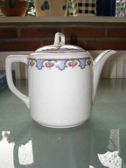 Leuke theepot, Ophalen of Verzenden, Gebruikt, Overige stijlen, Overige typen