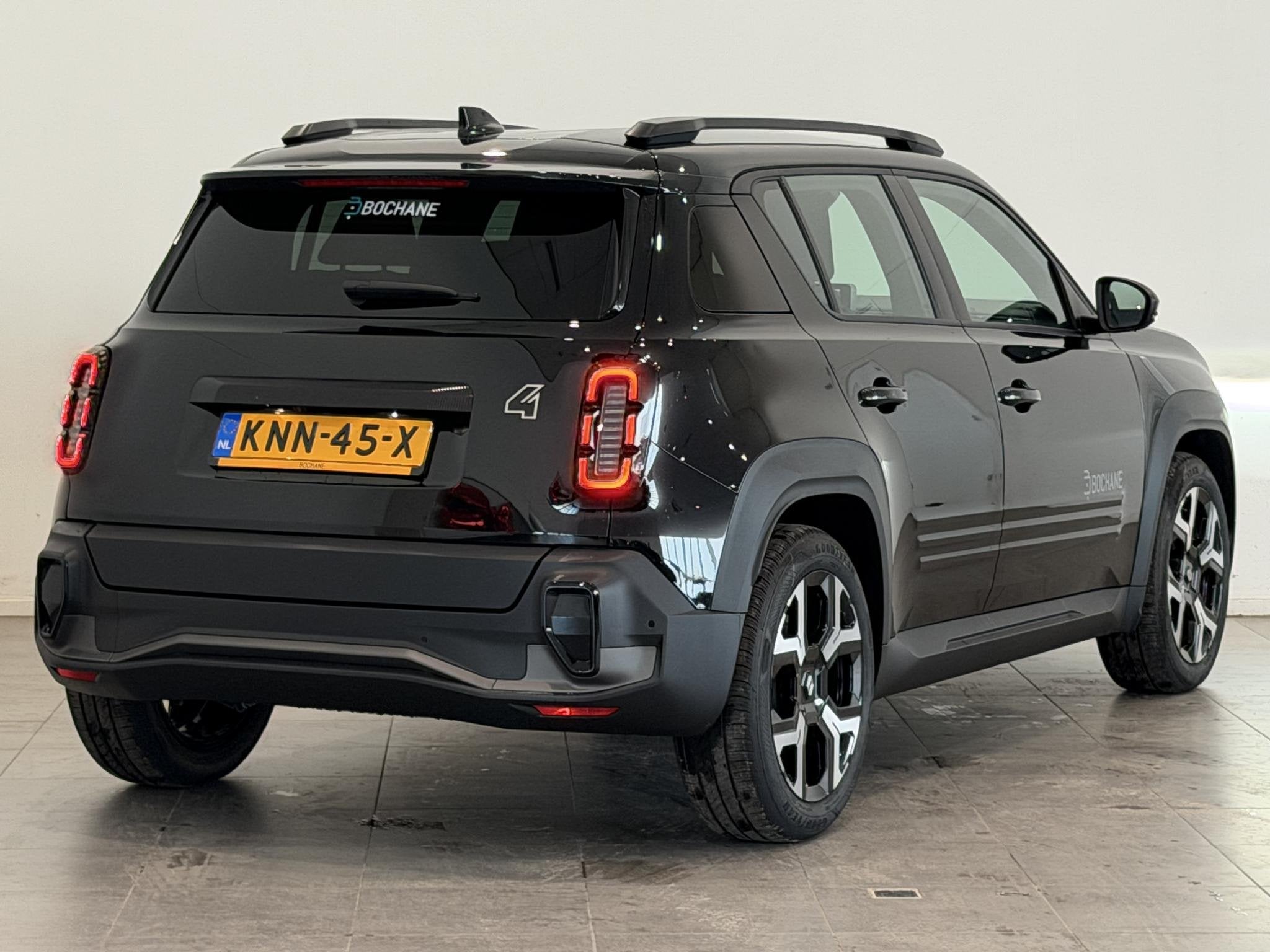 Renault 4 comfort range iconic 52 kWh | DEMO | Harman/kardon, Leder en Stof, 409 km, SUV of Terreinwagen, Te koop