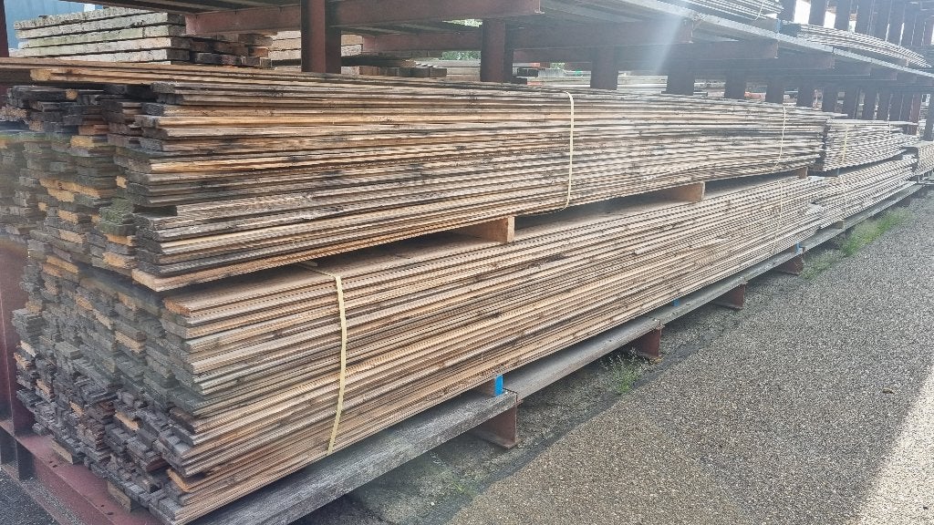 Vloerdelen schroten planken dakbeschot wandbekleding ( 056 )