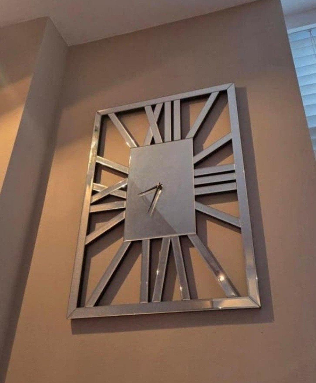 Wandklok klok spiegel glas zilver, Ophalen, Zo goed als nieuw, Wandklok