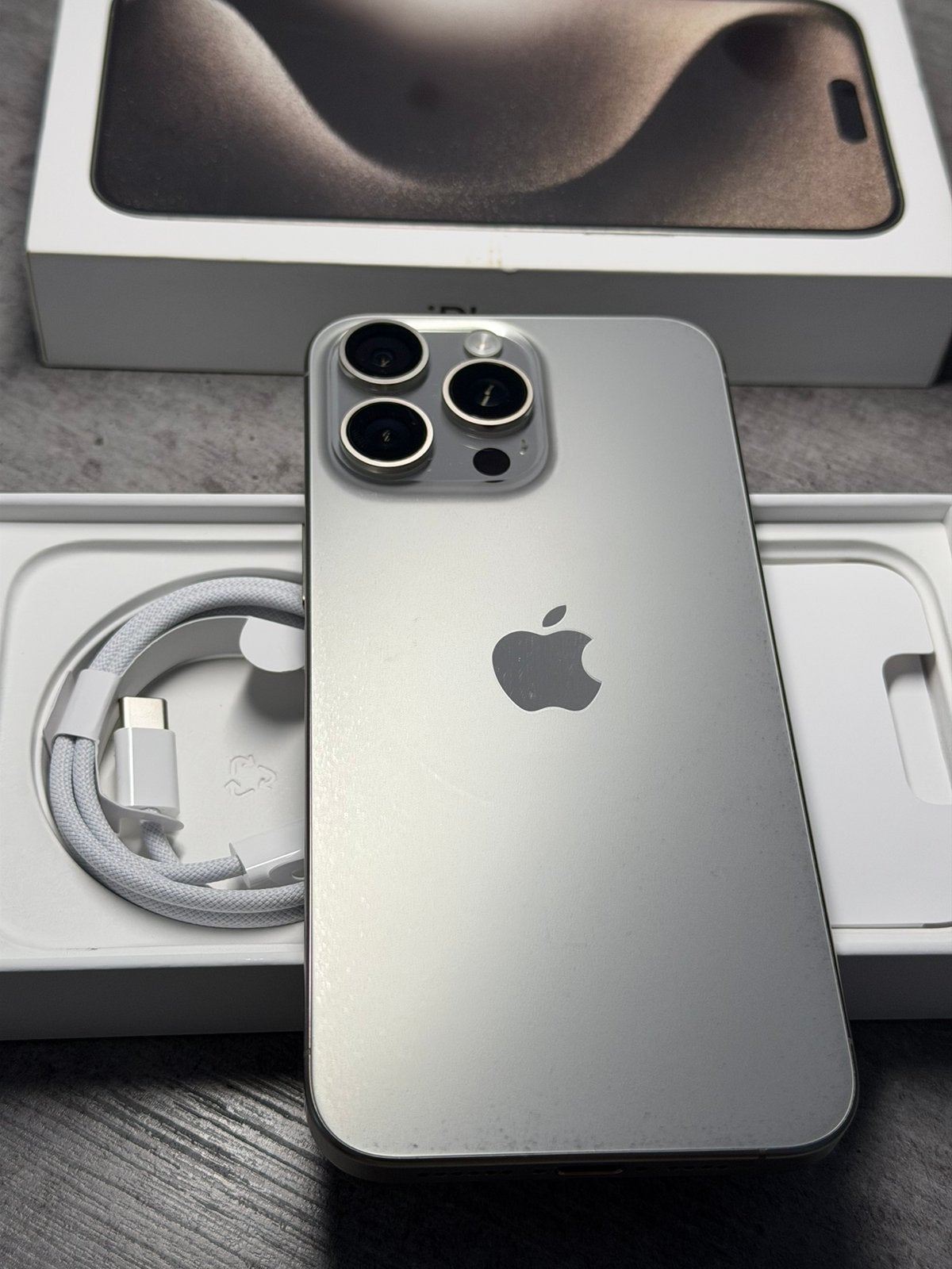  Apple iphone 15 Pro Max Natural Titanuim 256GB Zeer netjes, Telecommunicatie, Mobiele telefoons | Apple iPhone, 256 GB, Apple