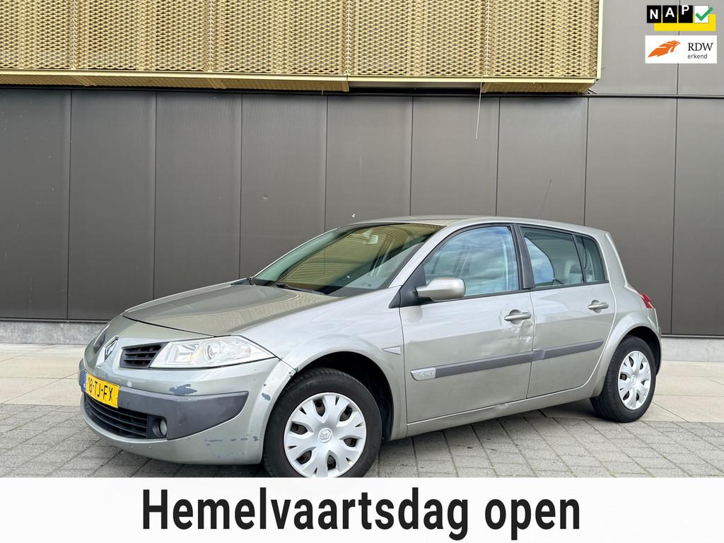 Renault Mégane 1.6-16V Dynamique Comf Automaat | Carplay |, Auto's, Renault, Stof, Gebruikt, Origineel Nederlands, Bedrijf