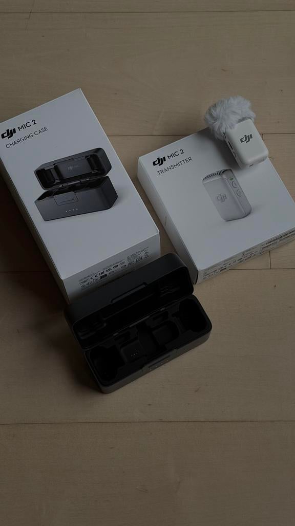 DJI Mic 2 oplaad-/opbergdoos met witte mic en windkapje, Ophalen, Zo goed als nieuw, Overige typen, Draadloos