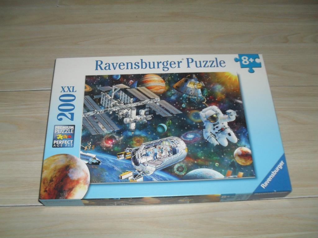 Kosmische verkenning puzzle 200 XXL stukjes, Ophalen, Minder dan 500 stukjes, Zo goed als nieuw, Legpuzzel