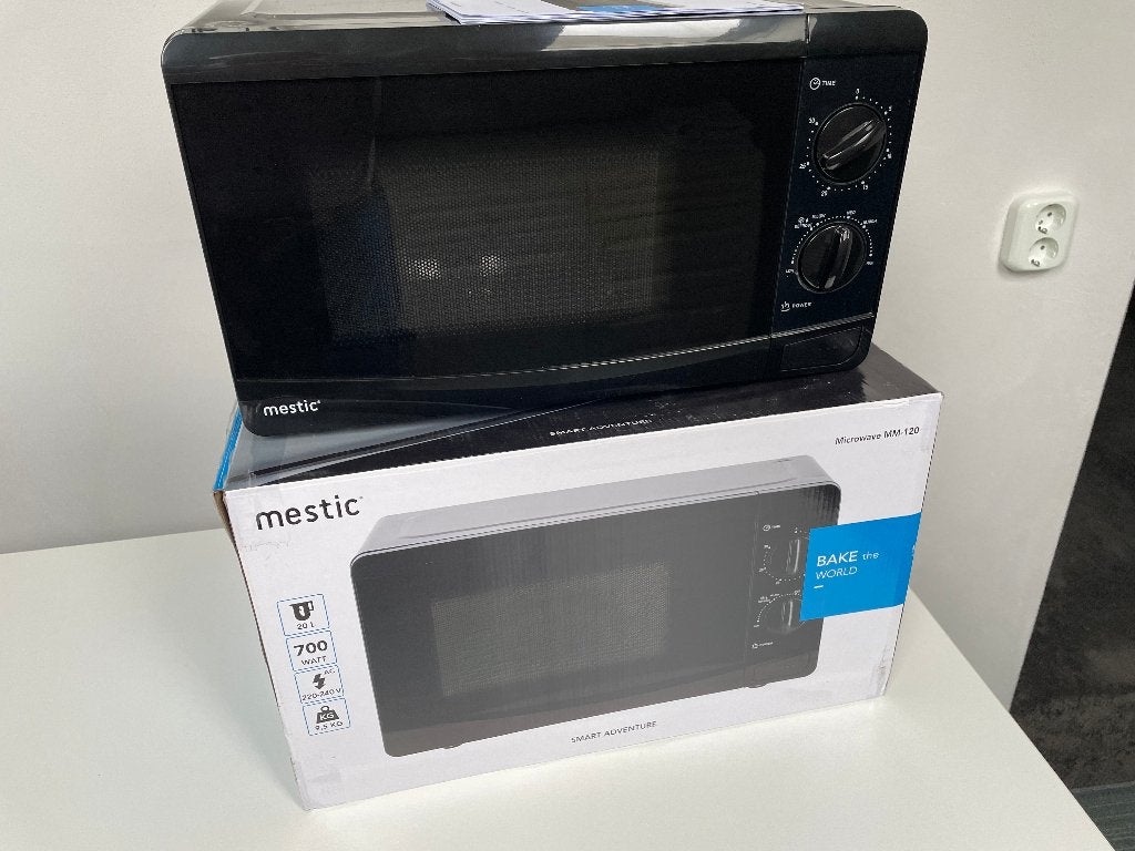 Mestic MM-120 microwave, Ophalen, Zo goed als nieuw, Minder dan 45 cm