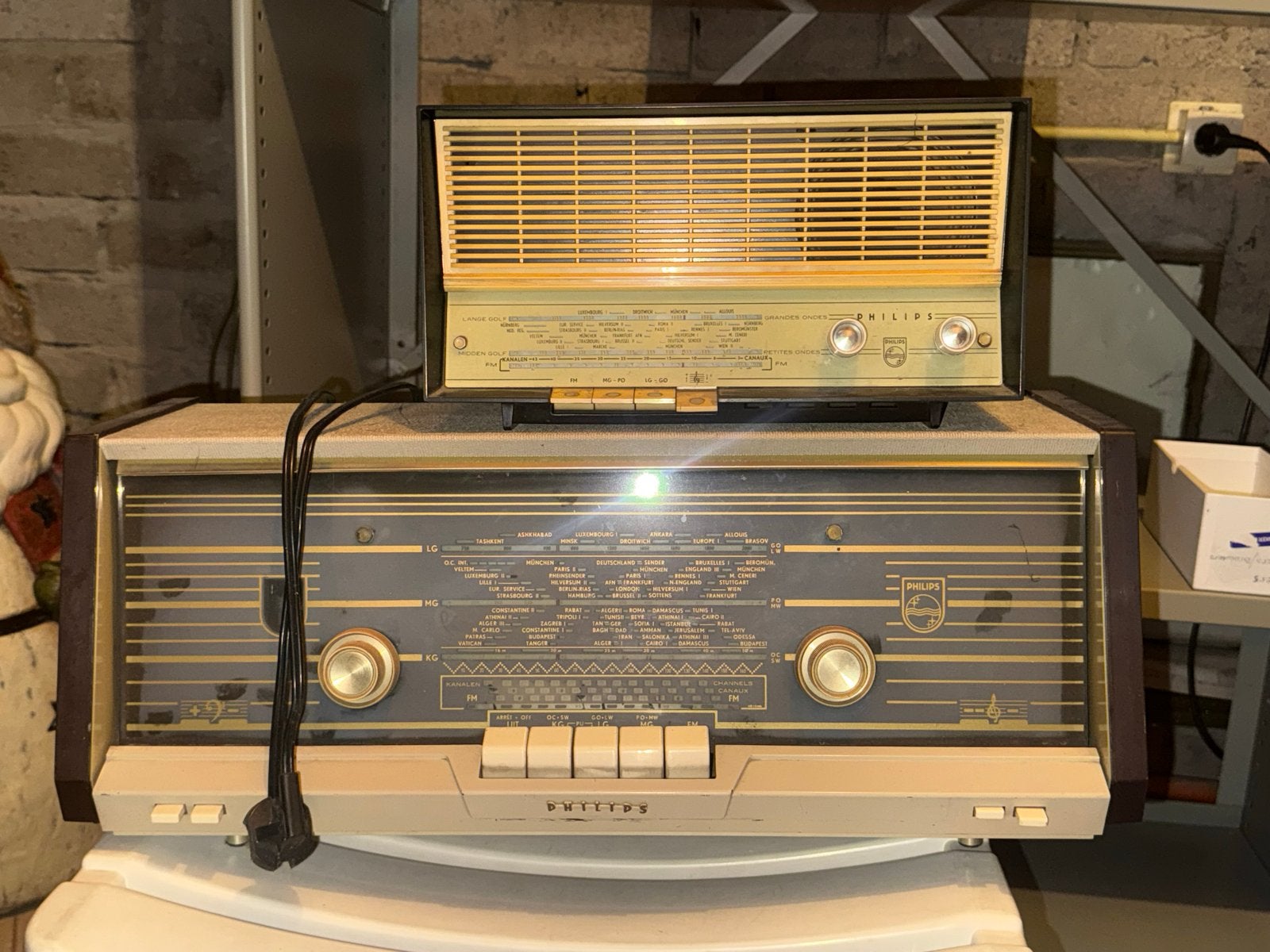 Vintage Philips buizenradio's, Verzenden, Gebruikt, Radio
