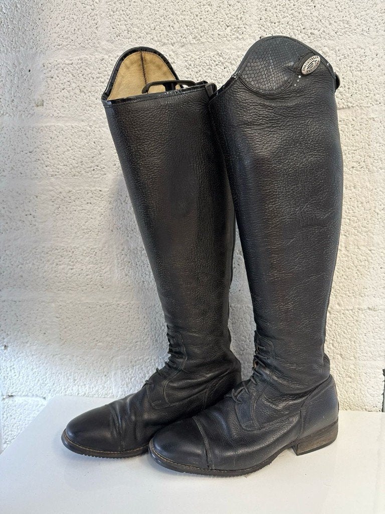Deniro tricolore zwart 38 mam, Dieren en Toebehoren, Paardrijkleding, Ophalen, Gebruikt, Dressuur, Zwart