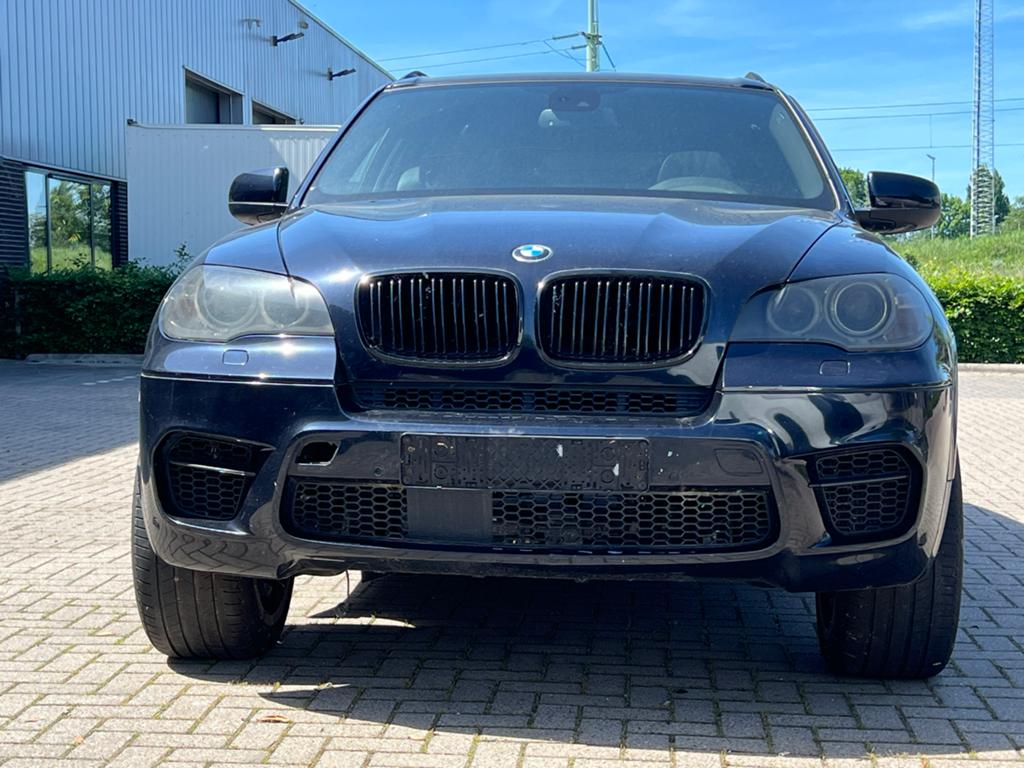 Voorbumper BMW X5 M50d E70 LCI, Auto-onderdelen, Gebruikt, Voor, Ophalen of Verzenden, Bumper