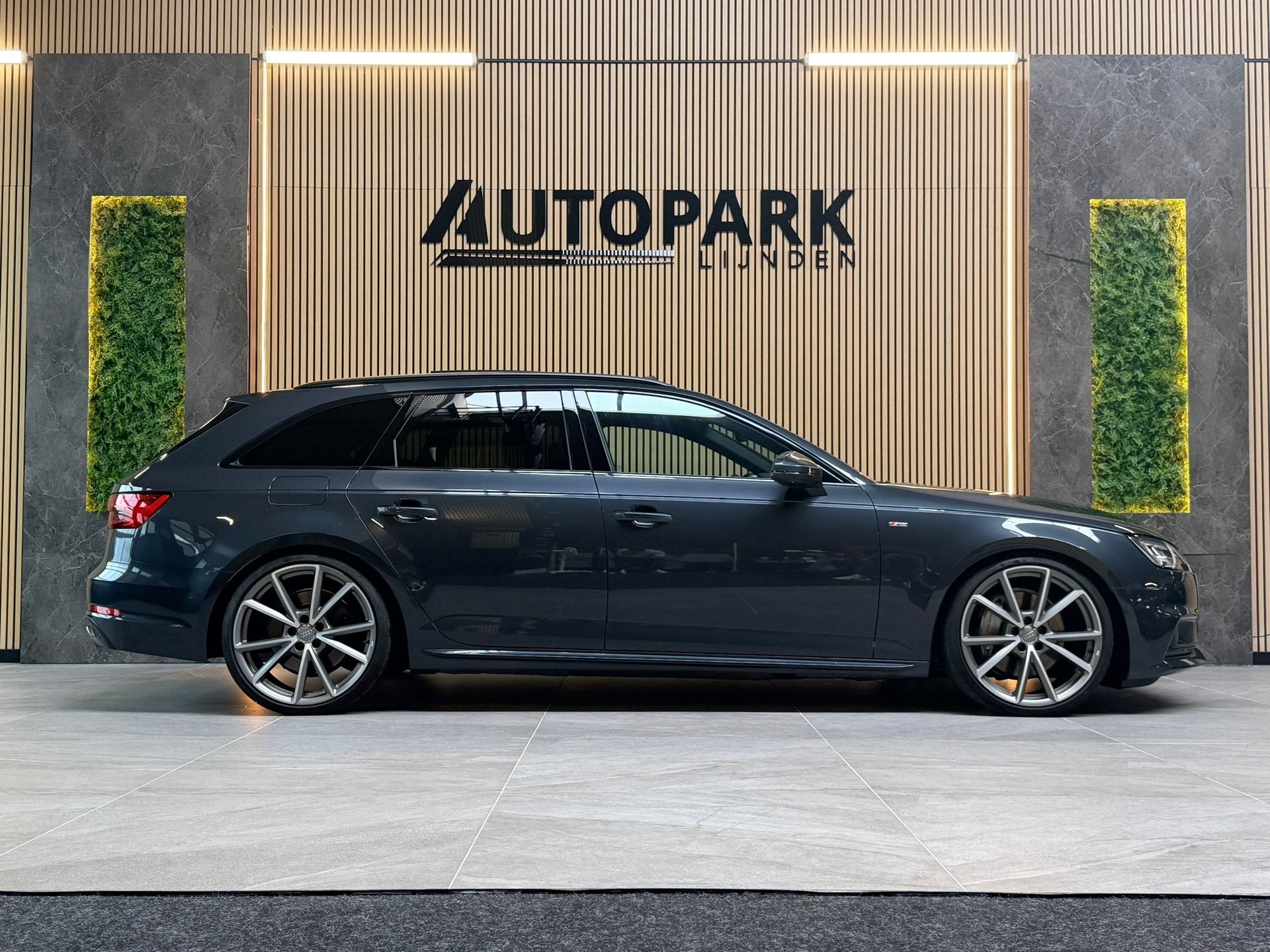 Audi A4 Avant 2.0 TFSI quattro Design Pro Line Plus PANO|MAS, Auto's, Audi, Automaat, Dealer onderhouden, Gebruikt, 4 cilinders