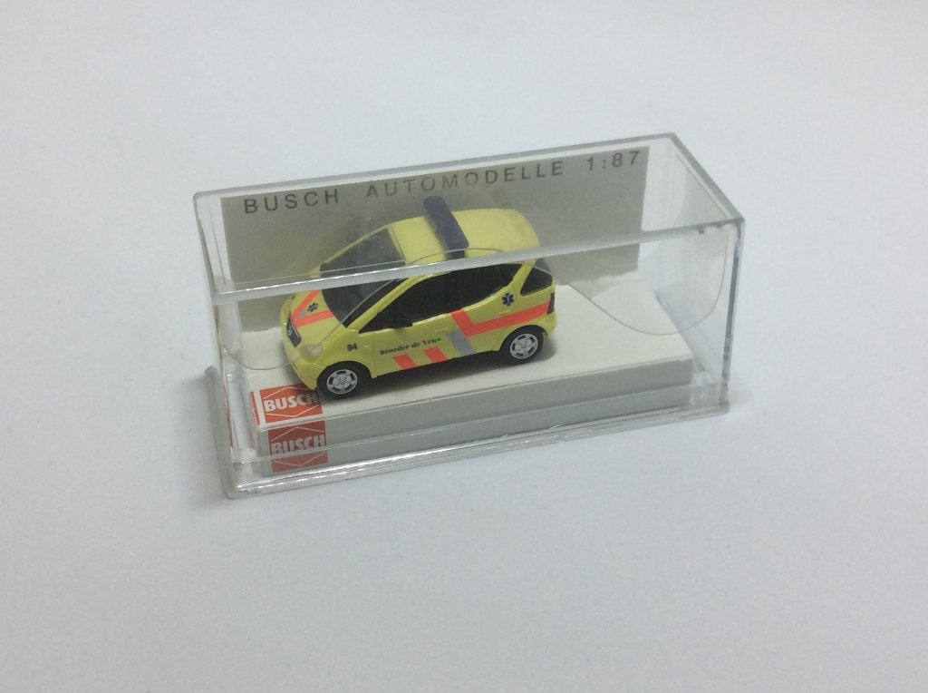 Ambulance 46. Busch. Mercedes A. Broeder de Vries.1:87, Hobby en Vrije tijd, Ophalen of Verzenden, Nieuw, Auto, Overige merken
