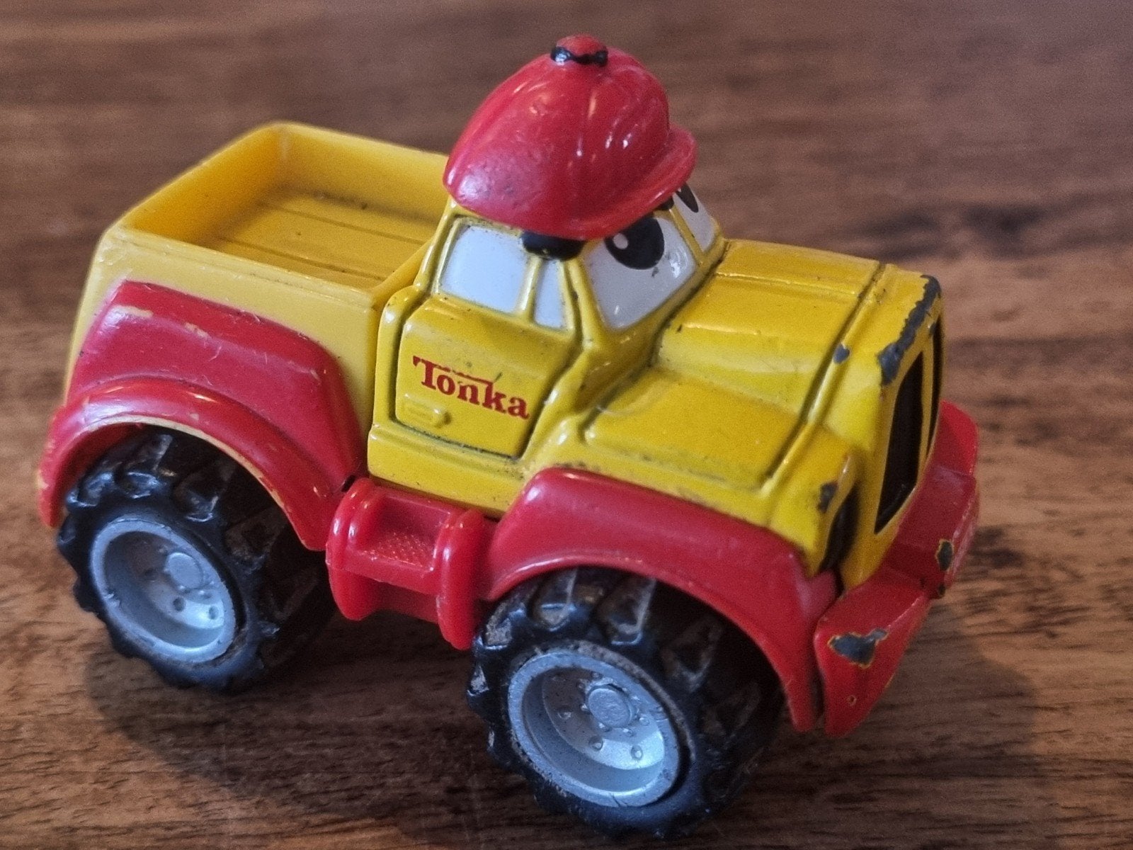 Tonka Chuck & Friends Diecast Truckje - Geel/Rood, Ophalen of Verzenden